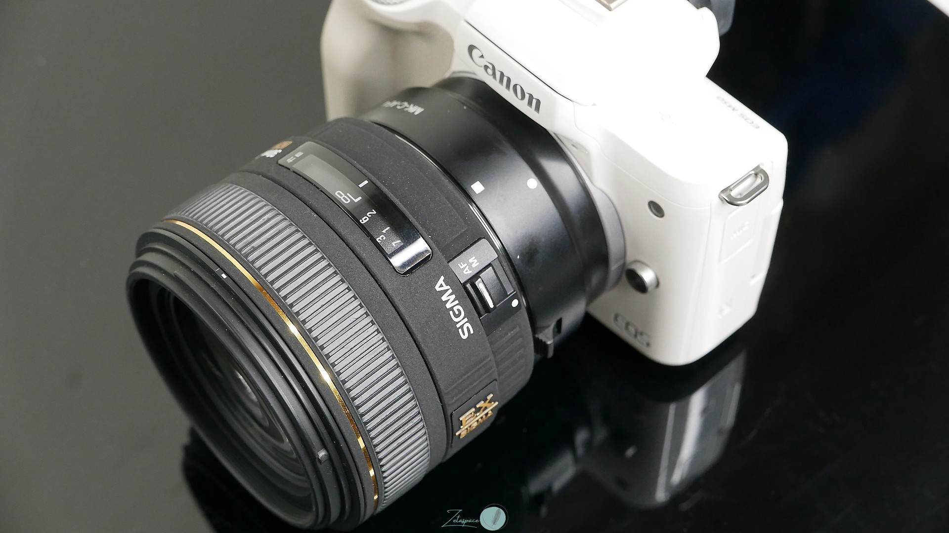 攝影器材輕量化的好幫手-Canon EOS M50